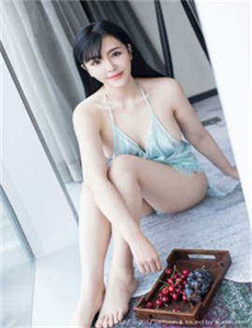 《草莓100%-少妇出轨偷拍免费视频》